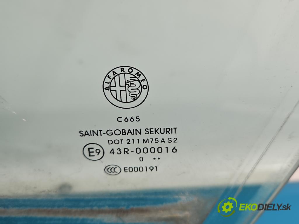 Alfa romeo Giulietta 1.6 jtd 105 HP manual 77 kW 1598 cm3 5- sklo dvere predné ľavé