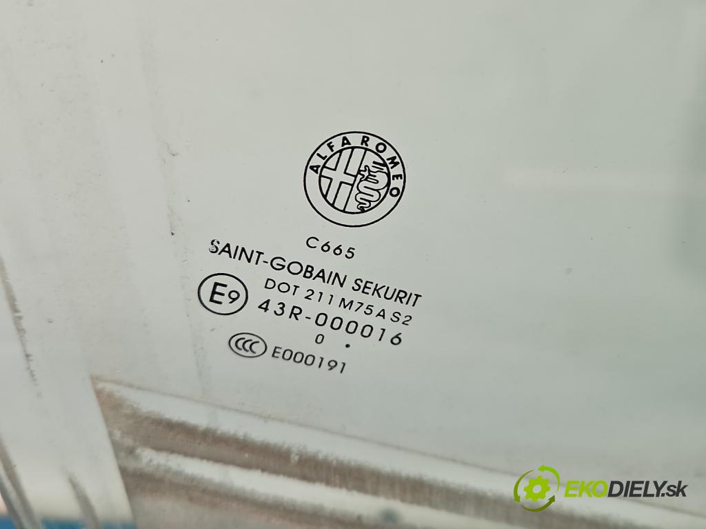 Alfa romeo Giulietta 1.6 jtd 105 HP manual 77 kW 1598 cm3 5- sklo dvere predné pravé