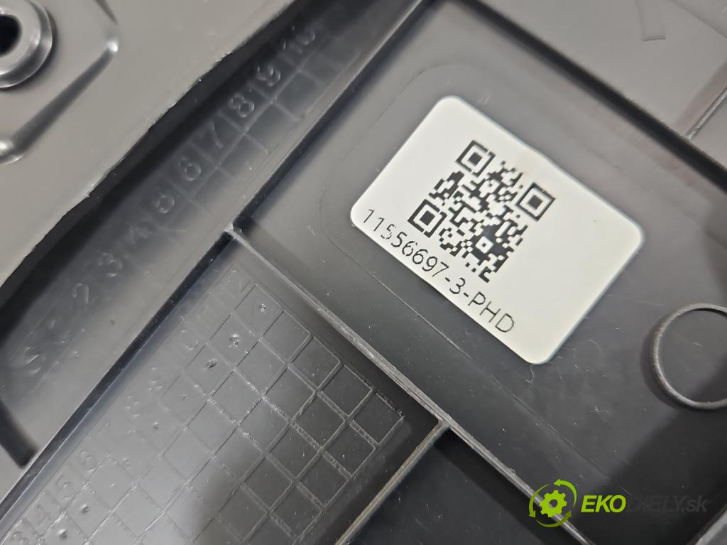 MG MG3  24- 1.5 16V 102 HP automatic 75 kW 1498 cm3 5- Čalounictví: dvere zadné pravé P11556697-5