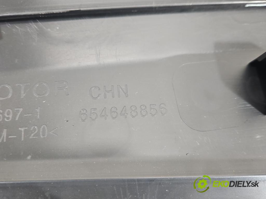 MG MG3  24- 1.5 16V 102 HP automatic 75 kW 1498 cm3 5- Čalounictví: dvere zadné pravé P11556697-5