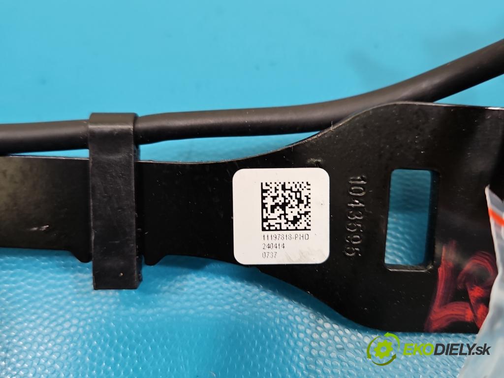 MG MG3  24- 1.5 16V 102 hp automatic 75 kW 1498 cm3 5- stěna bezpečnost přední levý 240414