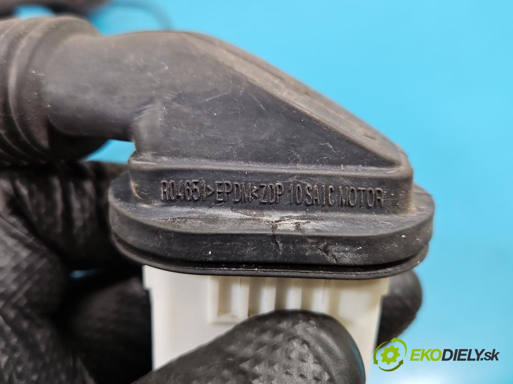 MG MG3  24- 1.5 16V 102 HP automatic 75 kW 1498 cm3 5- Zväzok: dvere zadné pravých