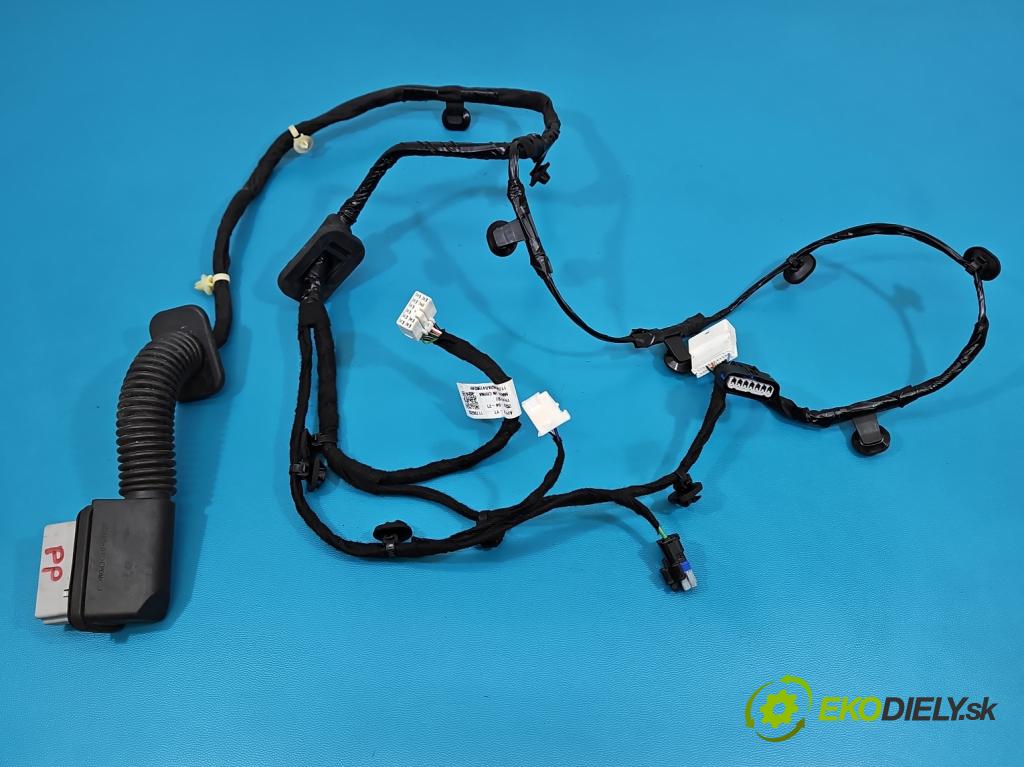 MG MG3  24- 1.5 16V 102 HP automatic 75 kW 1498 cm3 5- Zväzok: dvere predné pravých