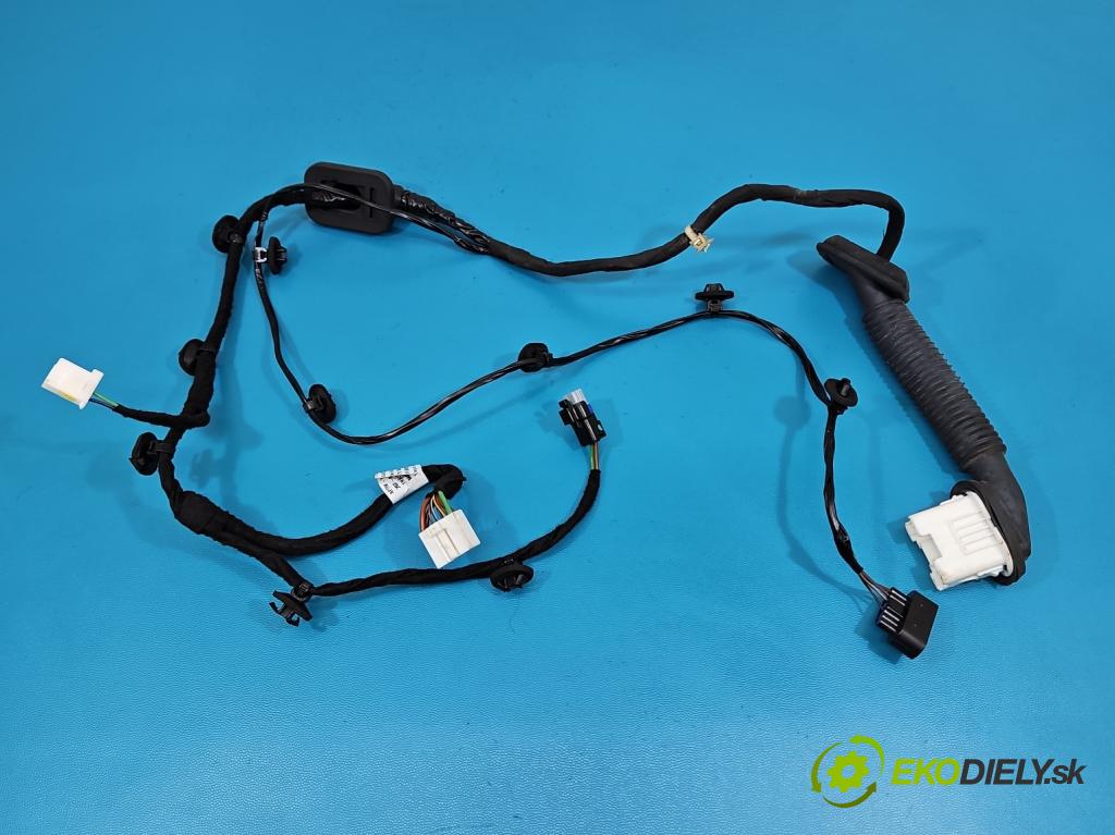 MG MG3  24- 1.5 16V 102 HP automatic 75 kW 1498 cm3 5- Zväzok: dvere zadné vľavo: