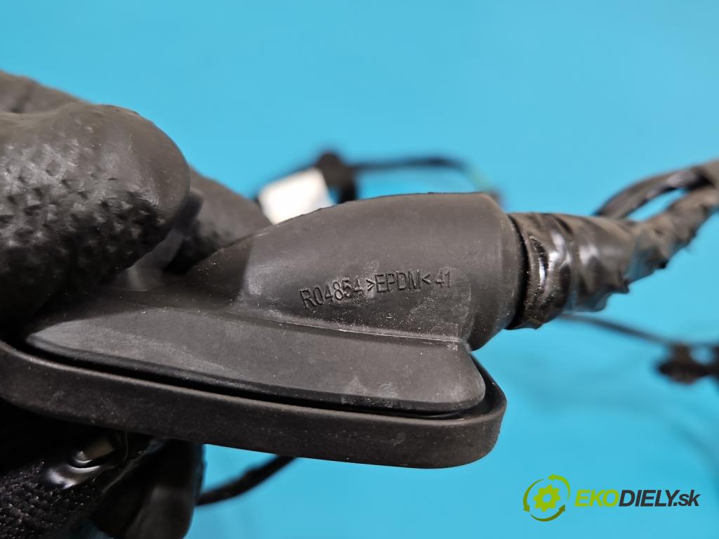 MG MG3  24- 1.5 16V 102 HP automatic 75 kW 1498 cm3 5- Zväzok: dvere zadné vľavo: