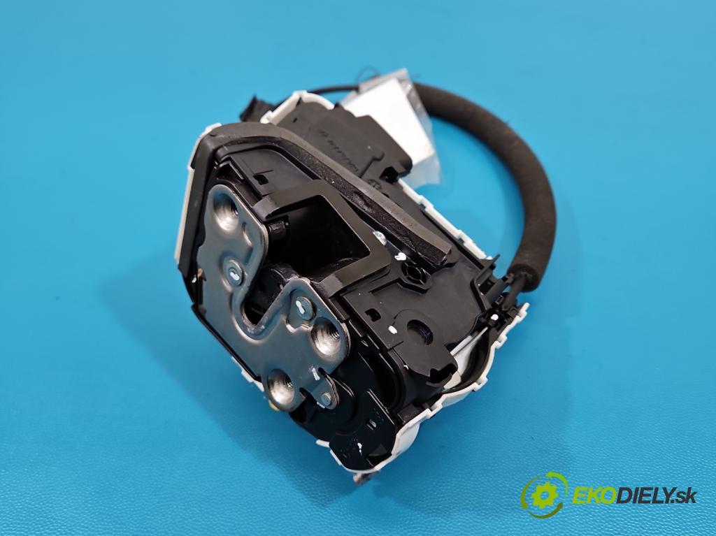 MG MG3  24- 1.5 16V 102 hp automatic 75 kW 1498 cm3 5- zámek přední levý 11341604