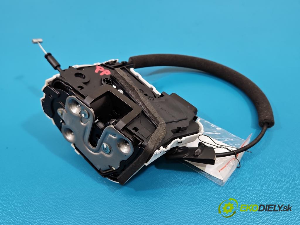 MG MG3  24- 1.5 16V 102 HP automatic 75 kW 1498 cm3 5- zámok predné pravý 11341605