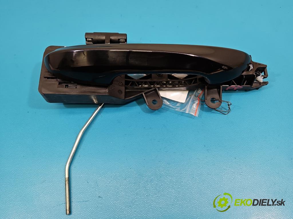 MG MG3  24- 1.5 16V 102 HP automatic 75 kW 1498 cm3 5- rukoväť predné pravé mimo:  (Kľučka dverí ostatné)