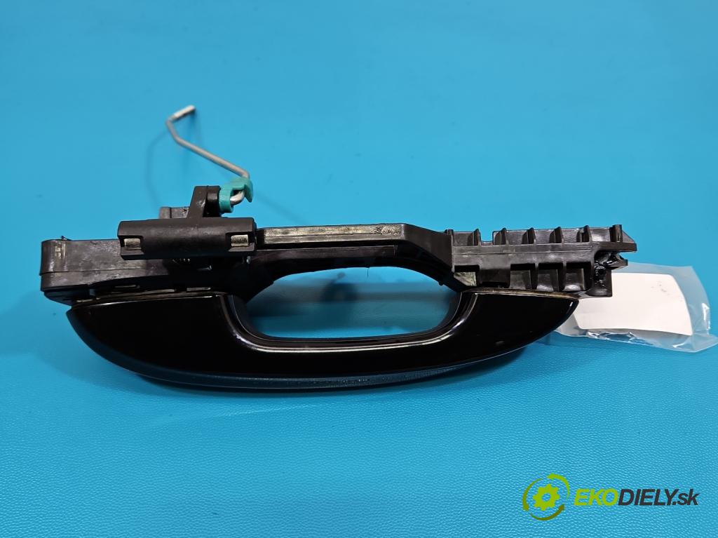 MG MG3  24- 1.5 16V 102 HP automatic 75 kW 1498 cm3 5- rukoväť predné pravé mimo:  (Kľučka dverí ostatné)