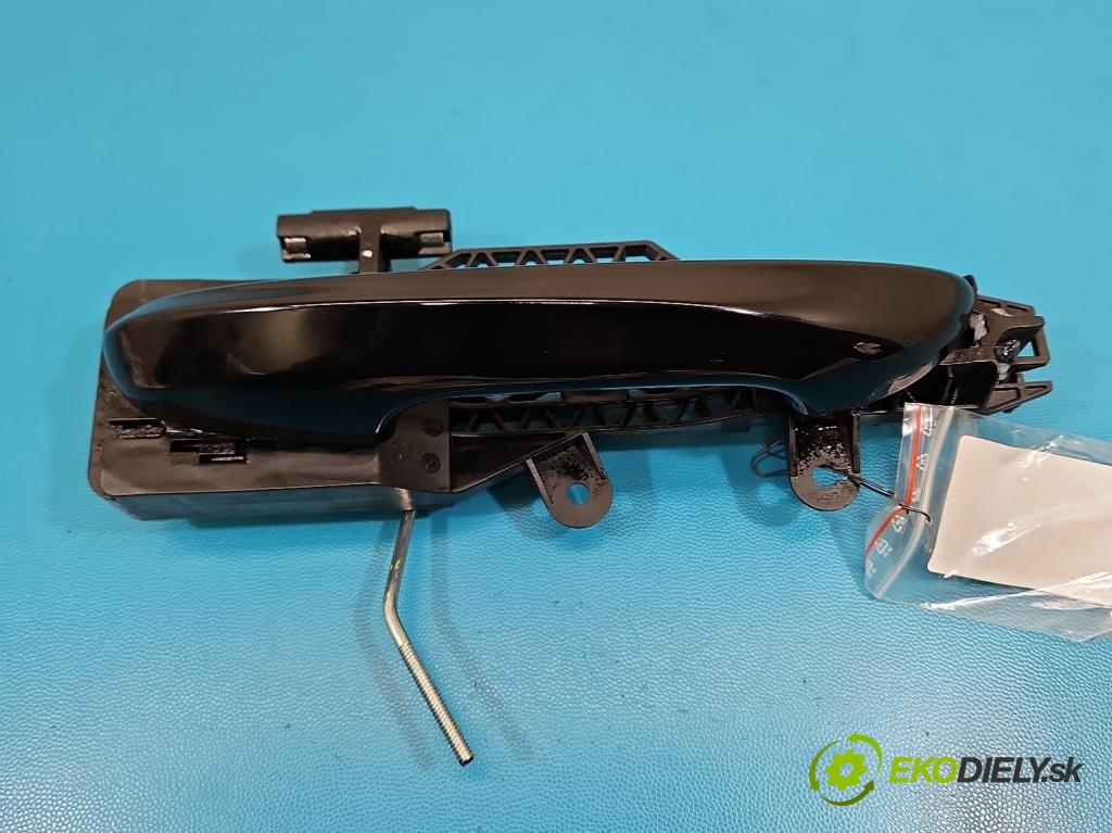 MG MG3  24- 1.5 16V 102 HP automatic 75 kW 1498 cm3 5- rukoväť zadné pravé mimo:  (Kľučka dverí ostatné)