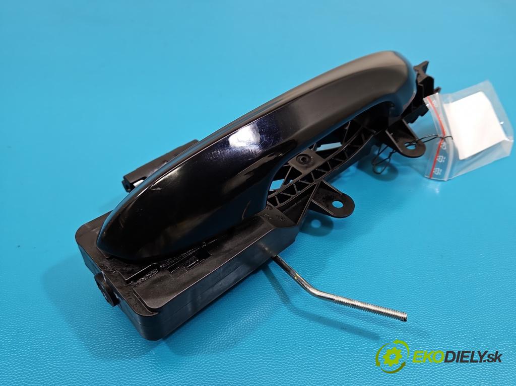 MG MG3  24- 1.5 16V 102 HP automatic 75 kW 1498 cm3 5- rukoväť zadné pravé mimo:  (Kľučka dverí ostatné)