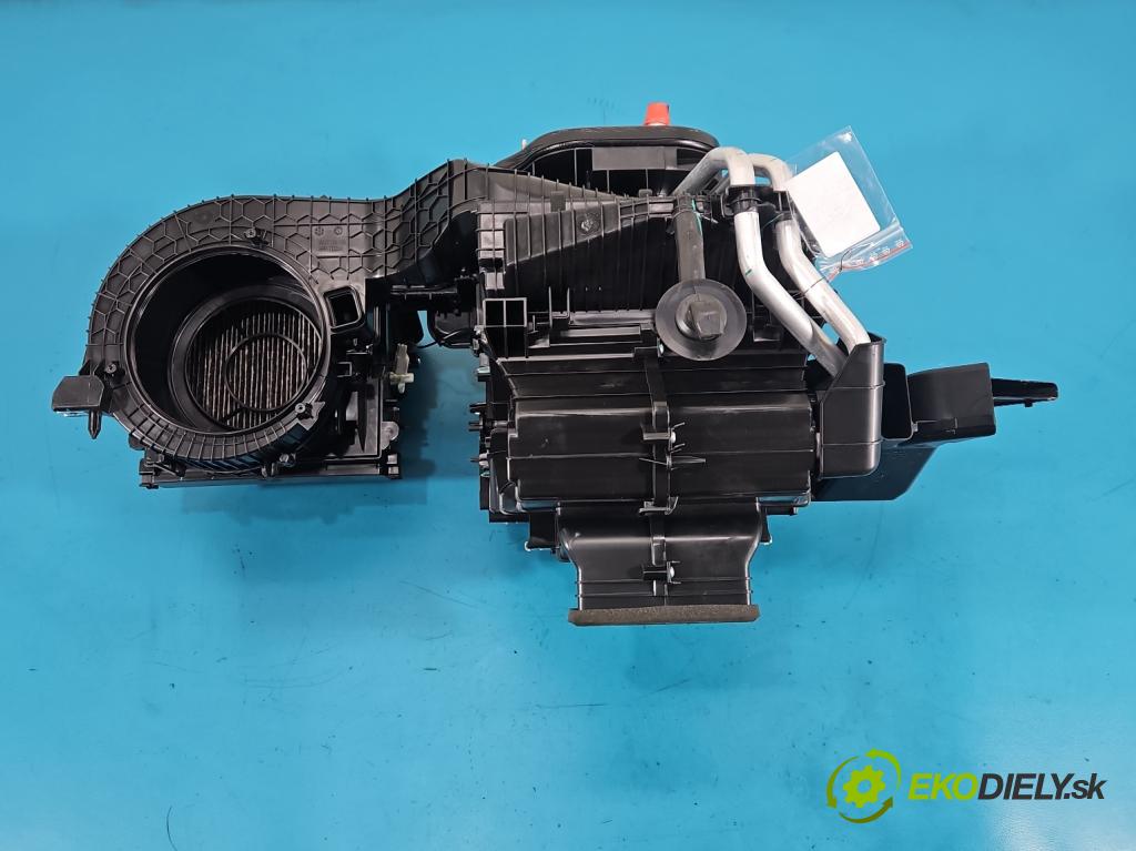 MG MG3  24- 1.5 16V 102 HP automatic 75 kW 1498 cm3 5- radiator WQT136A-101 (Radiátor kúrenia)