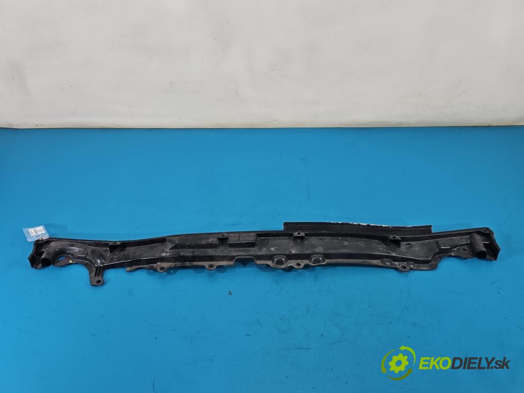 MG MG3  24- 1.5 16V 102 hp automatic 75 kW 1498 cm3 5- torpédo 11203062 (Plast pod čelním sklem)