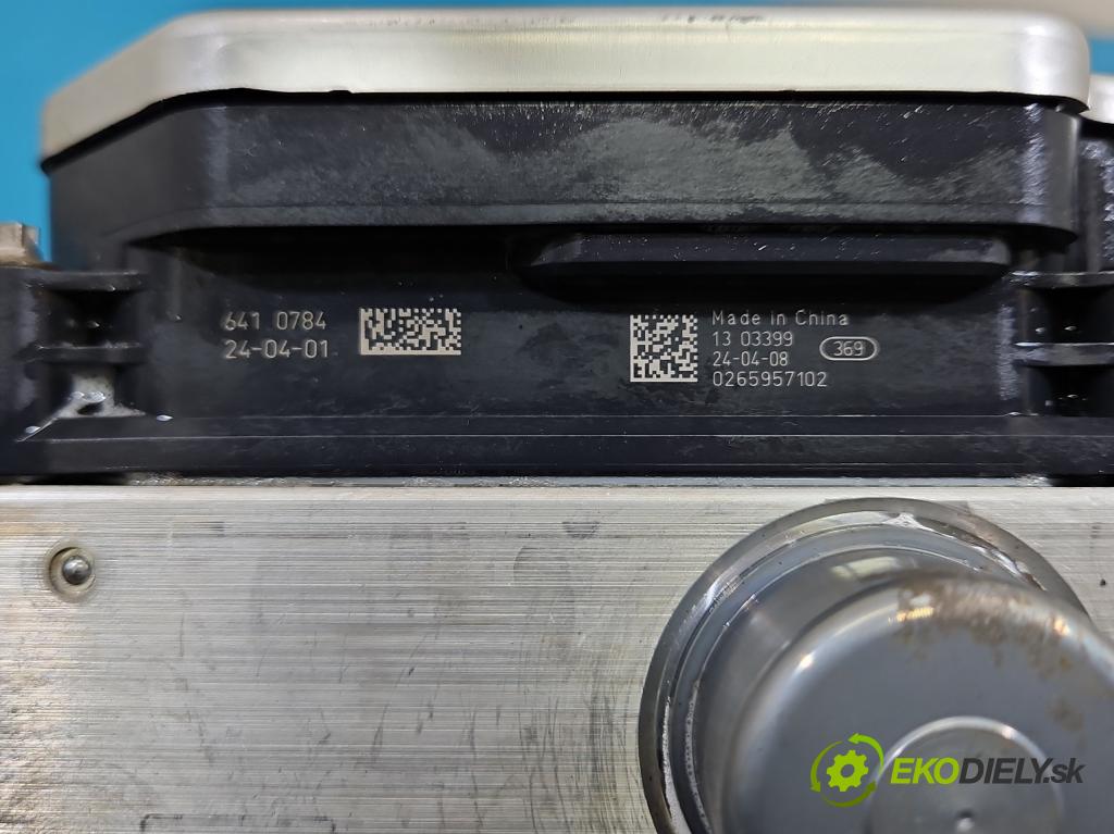 MG MG3  24- 1.5 16V 102 HP automatic 75 kW 1498 cm3 5- servo brzdové 11789529