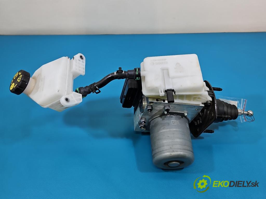 MG MG3  24- 1.5 16V 102 HP automatic 75 kW 1498 cm3 5- servo brzdové 11789529