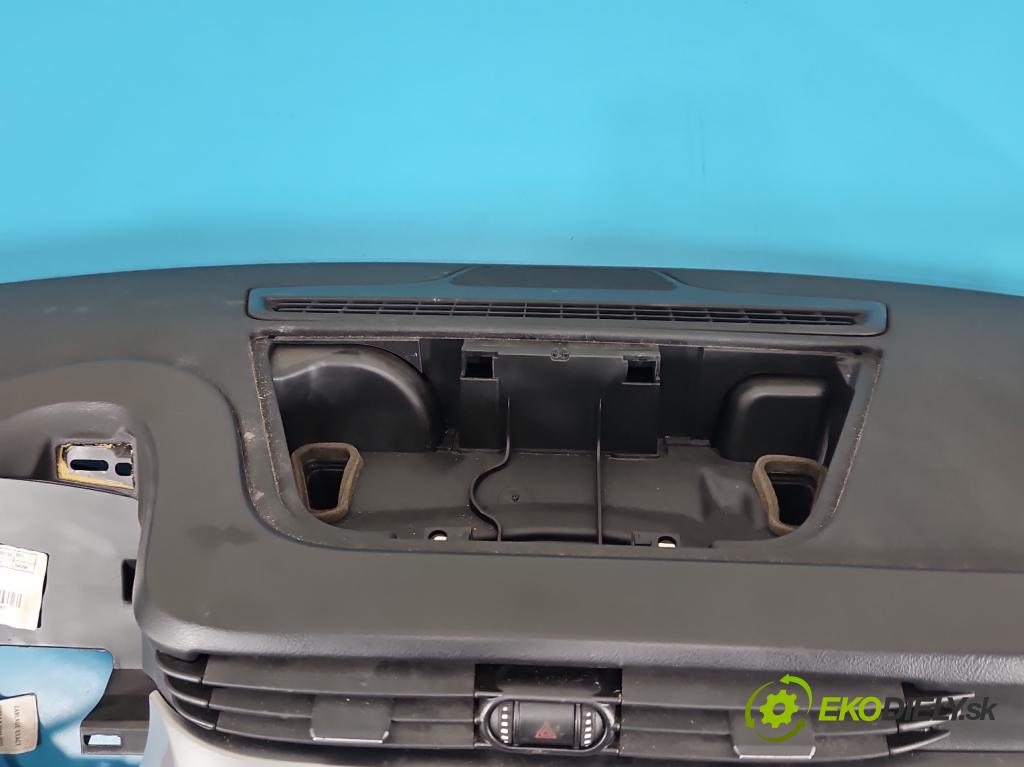 Alfa romeo Giulietta 1.6 jtd 105 HP manual 77 kW 1598 cm3 5- kokpit,pristrojová doska rozdeľovacia 156098987