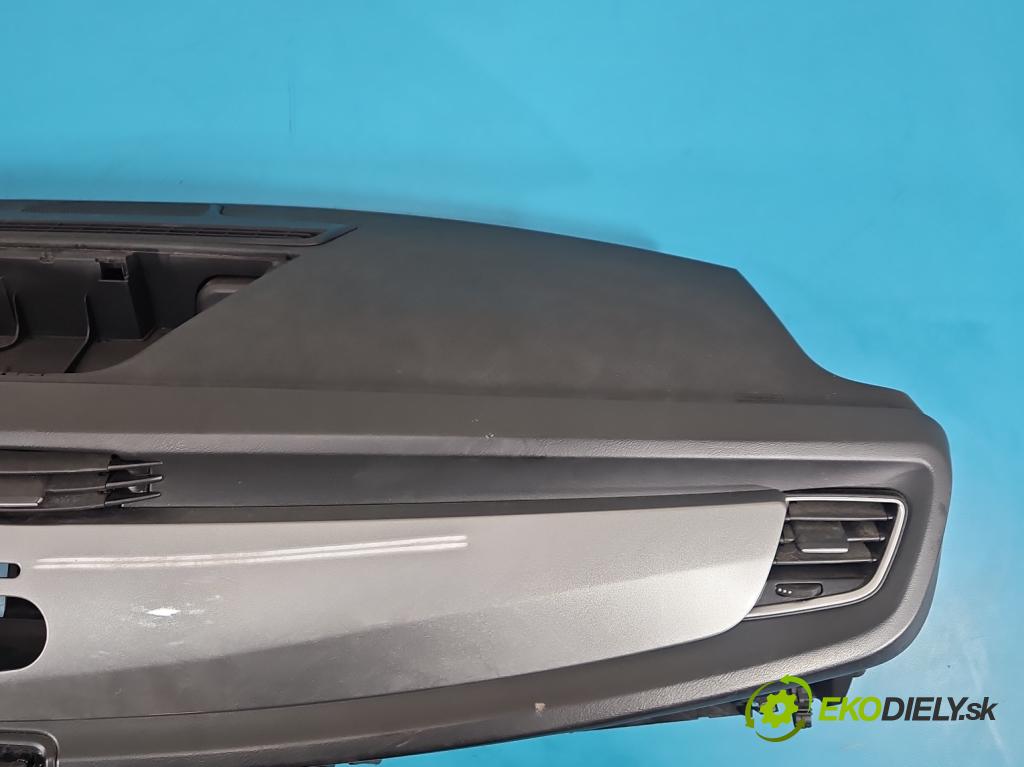 Alfa romeo Giulietta 1.6 jtd 105 HP manual 77 kW 1598 cm3 5- kokpit,pristrojová doska rozdeľovacia 156098987