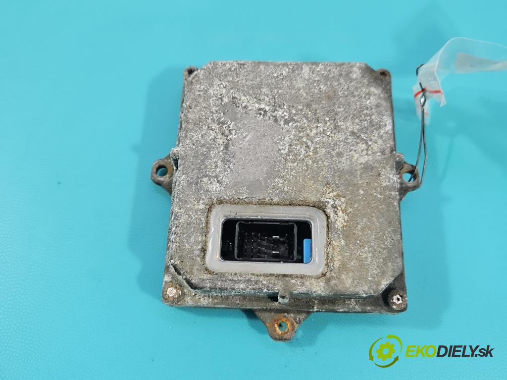 Peugeot 407 2.0 16V 136 HP manual 100 kW 1997 cm3 4- střídač: xenon 1307329095 (Riadiaca jednotka xenónu)