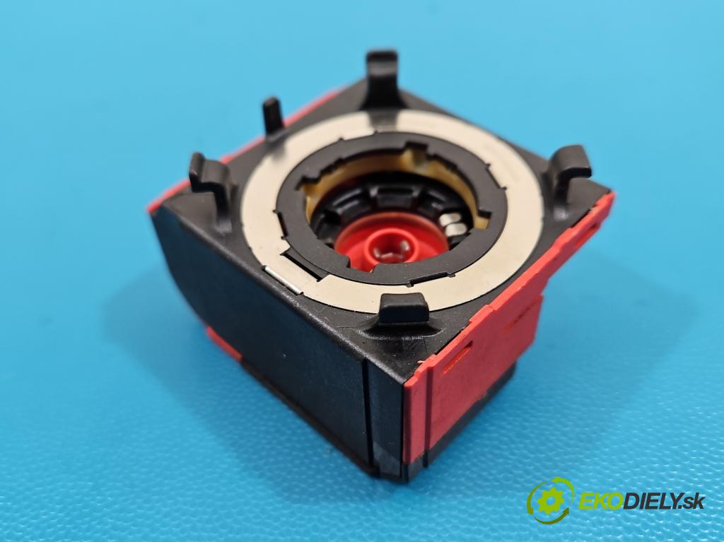 Peugeot 407 2.0 16V 136hp manual 100 kW 1997 cm3 4- Vlákno: 1307329076