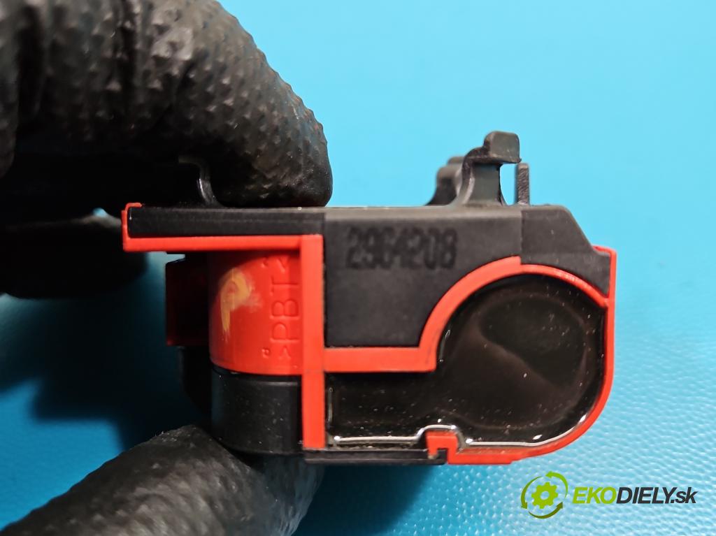 Peugeot 407 2.0 16V 136 HP manual 100 kW 1997 cm3 4- Vlákno: 1307329076