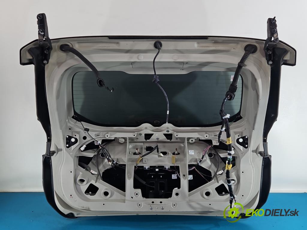 Nissan X-trail III T32 2013-2021 1.6 dci 131 HP automatic 96 kW 1598 cm3 5- zadna kufor  (Kapota zadná (kufor))