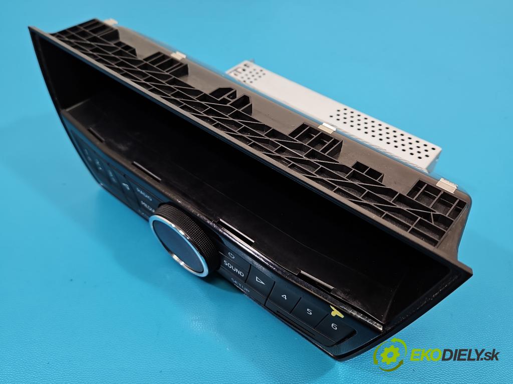 Skoda Fabia III 2014- 2021 1.0 MPI 60 hp manual 44 kW 999 cm3 5- Radio továrna: 6V0035872B