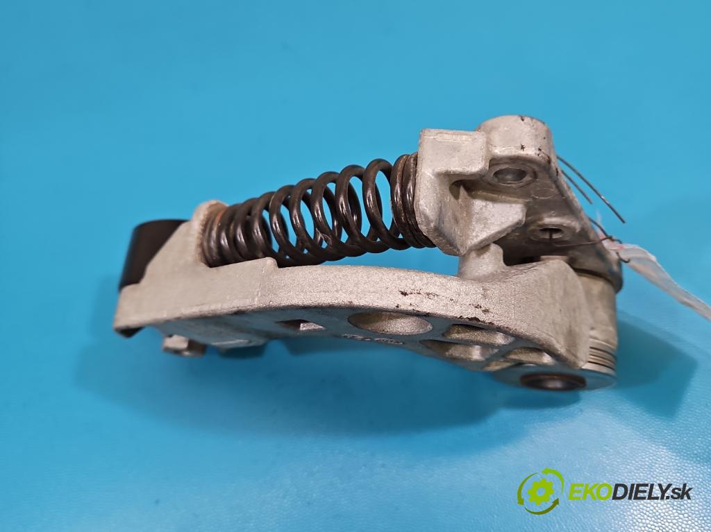 Hyundai Elantra VII 2020- 1.6 16V manual 90.2 kW 1598 cm3 4- Napínač: LK29960608