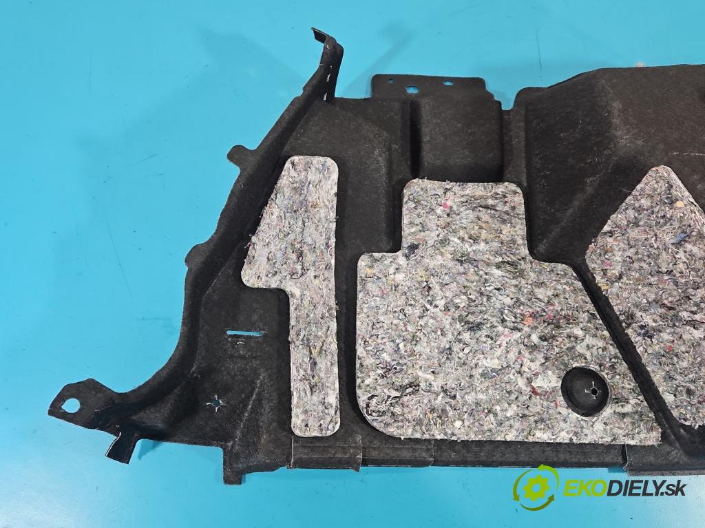 Dacia Duster III 24- 1.2 131 HP manual 96 kW 1199 cm3 5- Čalounictví: kufra: ľavé