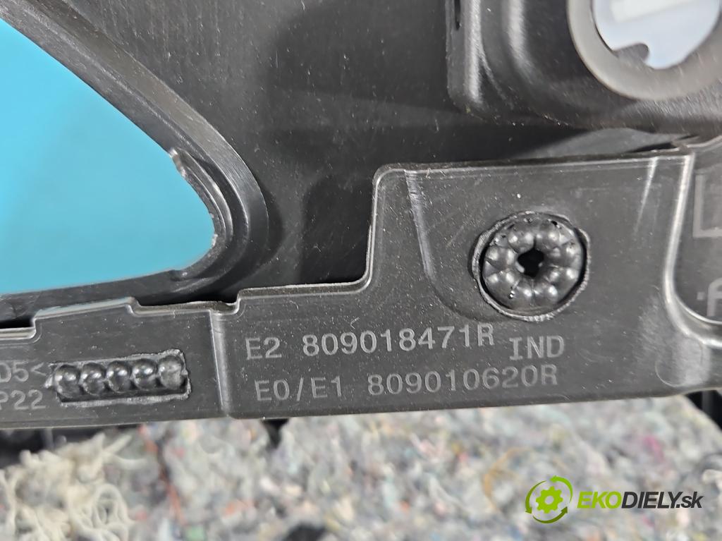 Dacia Duster III 24- 1.2 131 HP manual 96 kW 1199 cm3 5- Čalounictví: dvere predné ľavé 809018471R