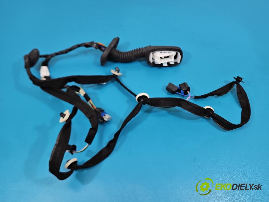 Dacia Duster III 24- 1.2 131 HP manual 96 kW 1199 cm3 5- Zväzok: dvere zadné vľavo: 241261909R