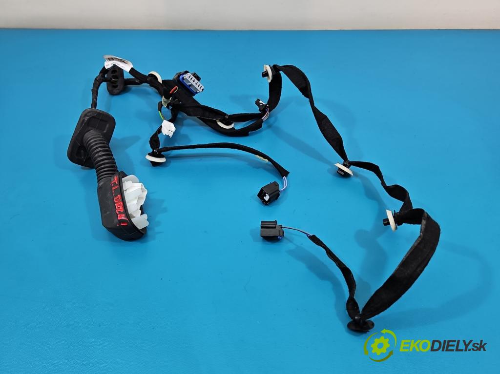 Dacia Duster III 24- 1.2 131 HP manual 96 kW 1199 cm3 5- Zväzok: dvere zadné vľavo: 241261909R