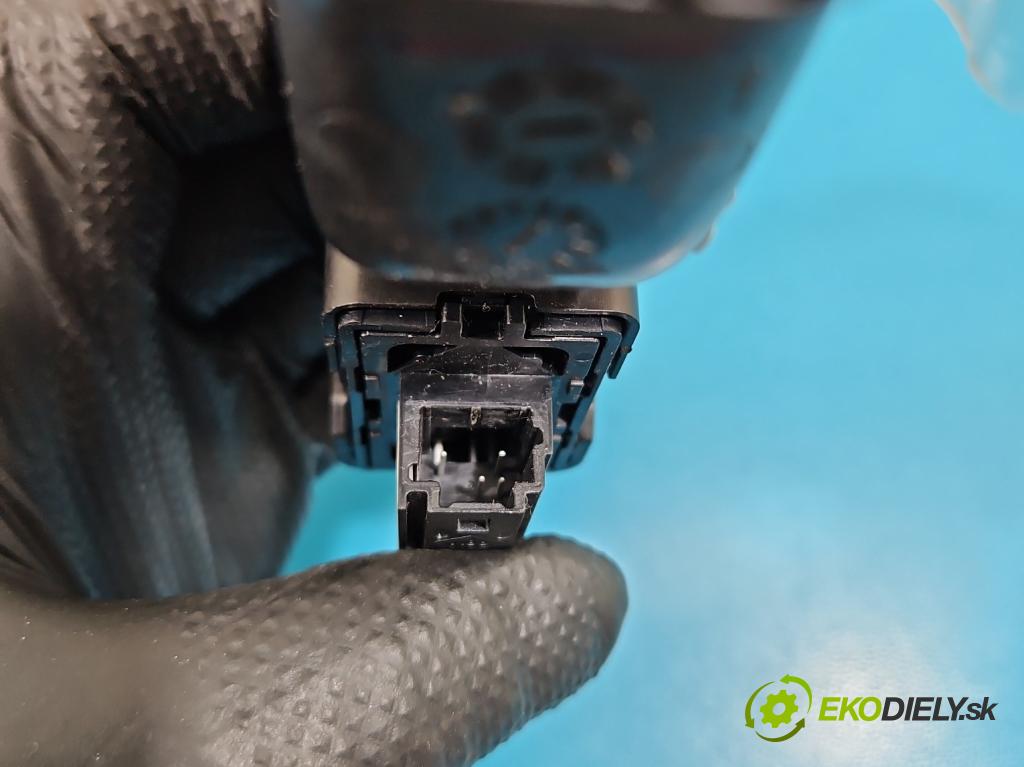 Dacia Duster III 24- 1.2 131 hp manual 96 kW 1199 cm3 5- Přepínač oken zpětných zrcátek P254218388R