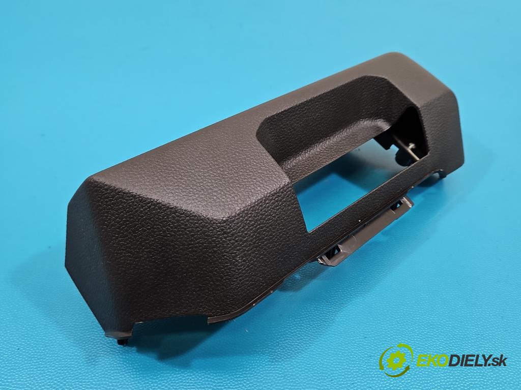 Dacia Duster III 24- 1.2 131 HP manual 96 kW 1199 cm3 5- kryt plast 681359254R