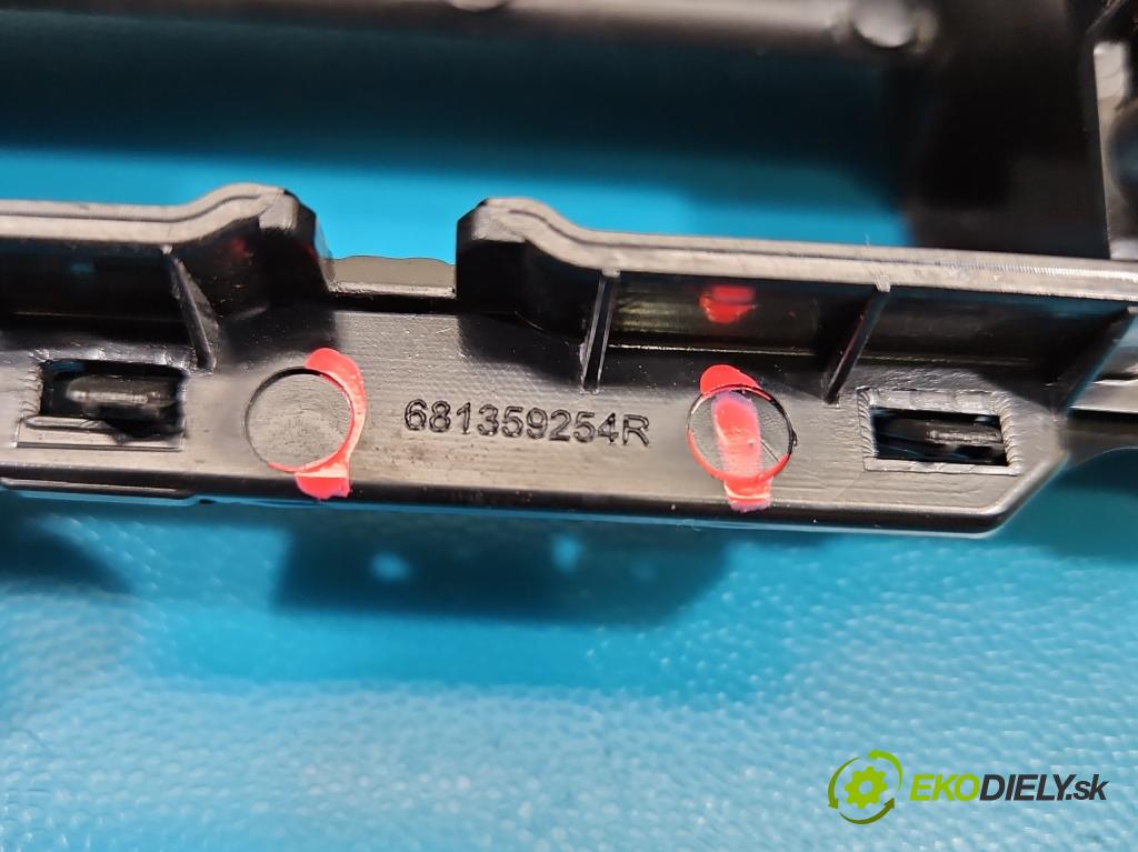 Dacia Duster III 24- 1.2 131 HP manual 96 kW 1199 cm3 5- kryt plast 681359254R