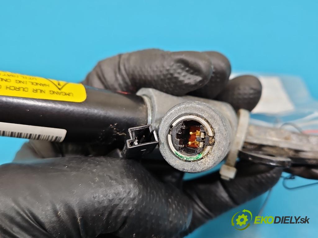 Bmw X5 E70 2006-2013 3.0d 245KM automatic 180 kW 2993 cm3 5- stěna bezpečnost přední pravý 3065664