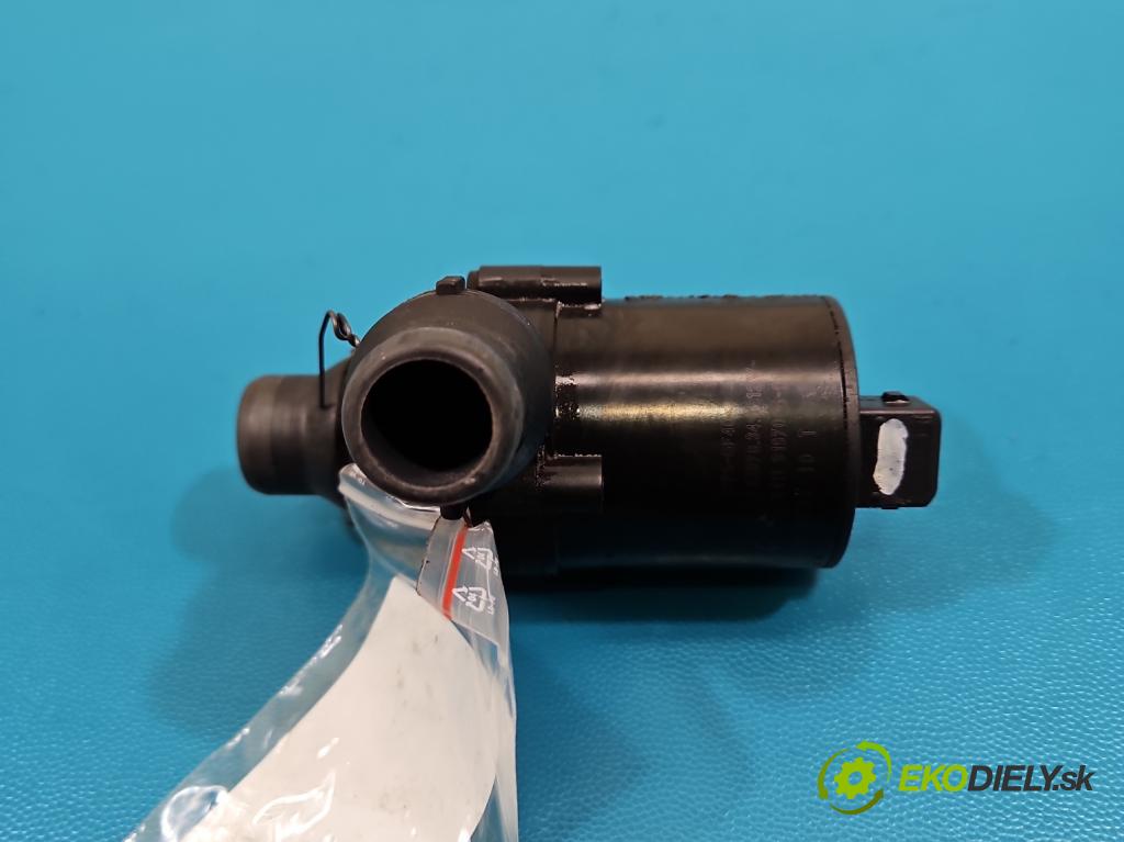 Bmw X5 E70 2006-2013 3.0d 245KM automatic 180 kW 2993 cm3 5- pompa obehu voda: 702078340