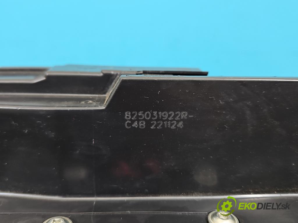 Dacia Duster III 24- 1.2 131 HP manual 96 kW 1199 cm3 5- zámok zadné ľavý 825031922R