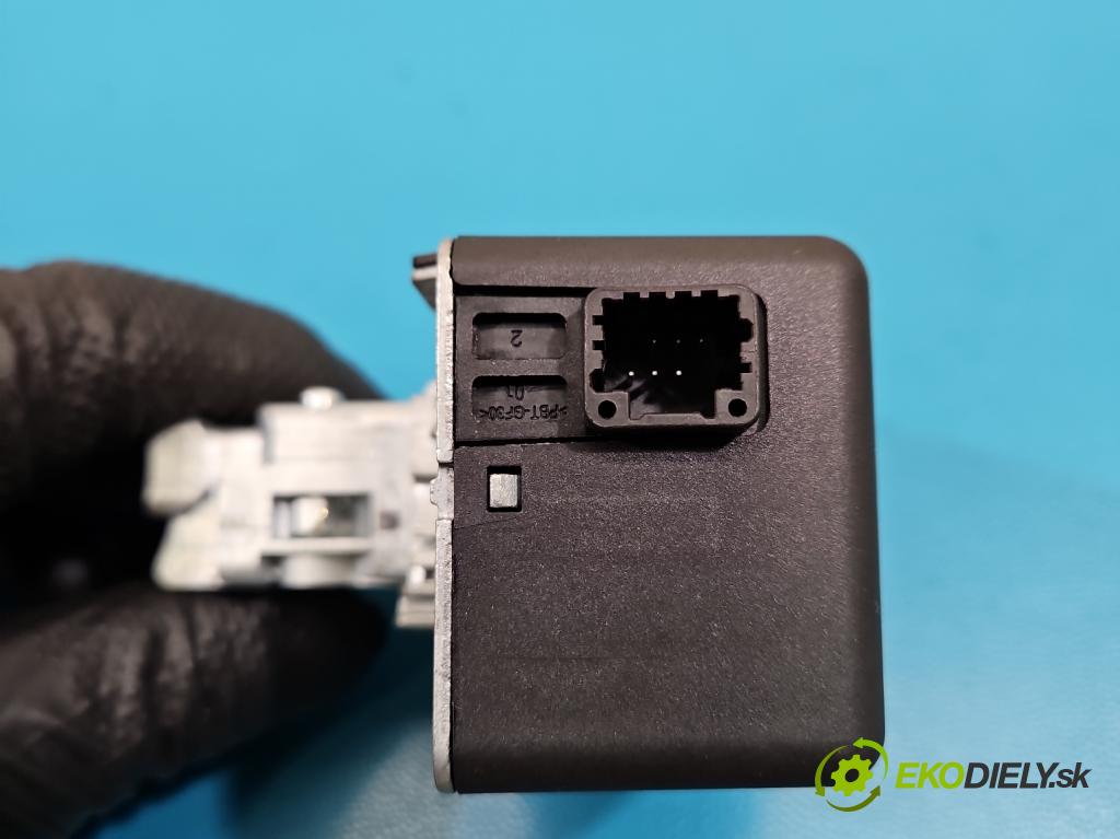 Dacia Duster III 24- 1.2 131 HP manual 96 kW 1199 cm3 5- Blokáda: řízení: 487006484R (Riadenie ostatné)