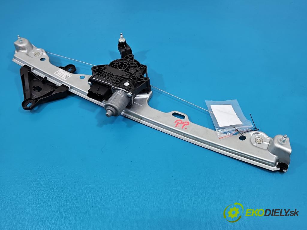 Dacia Duster III 24- 1.2 131 HP manual 96 kW 1199 cm3 5- mechanizmus okna predné pravý 807201973R