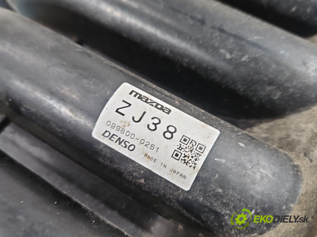 Mazda 2 II 2007-2014 1.3 16V 86 HP manual 63 kW 1349 cm3 3- zvod nasávací 099800-0251 (Sacie potrubie)