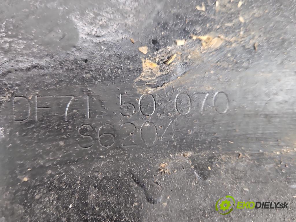 Mazda 2 II 2007-2014 1.3 16V 86 HP manual 63 kW 1349 cm3 3- výstuha nárazník predné