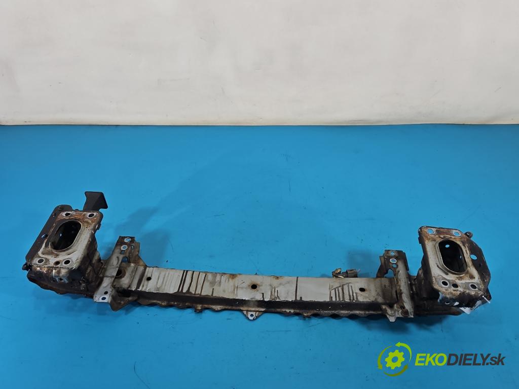 Mazda 2 II 2007-2014 1.3 16V 86 HP manual 63 kW 1349 cm3 3- výstuha nárazník predné