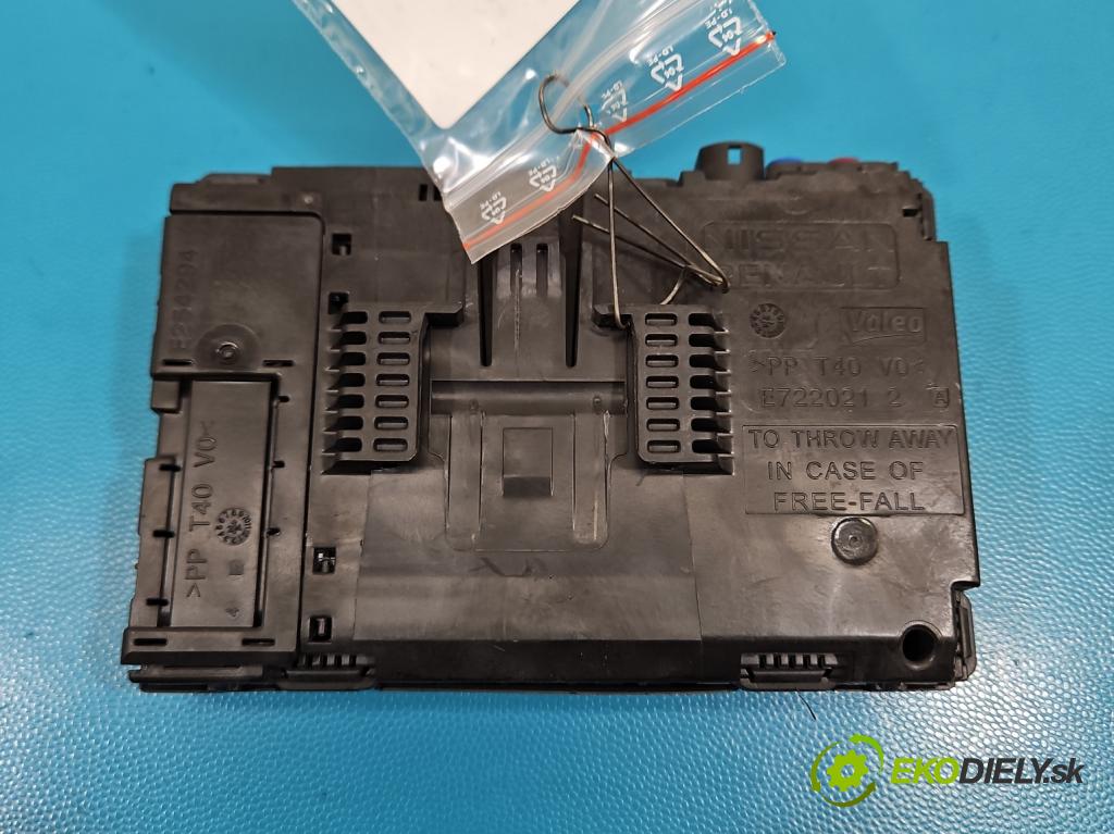 Dacia Duster III 24- 1.2 131 HP manual 96 kW 1199 cm3 5- riadiaca jednotka ostatné 2591A7097R