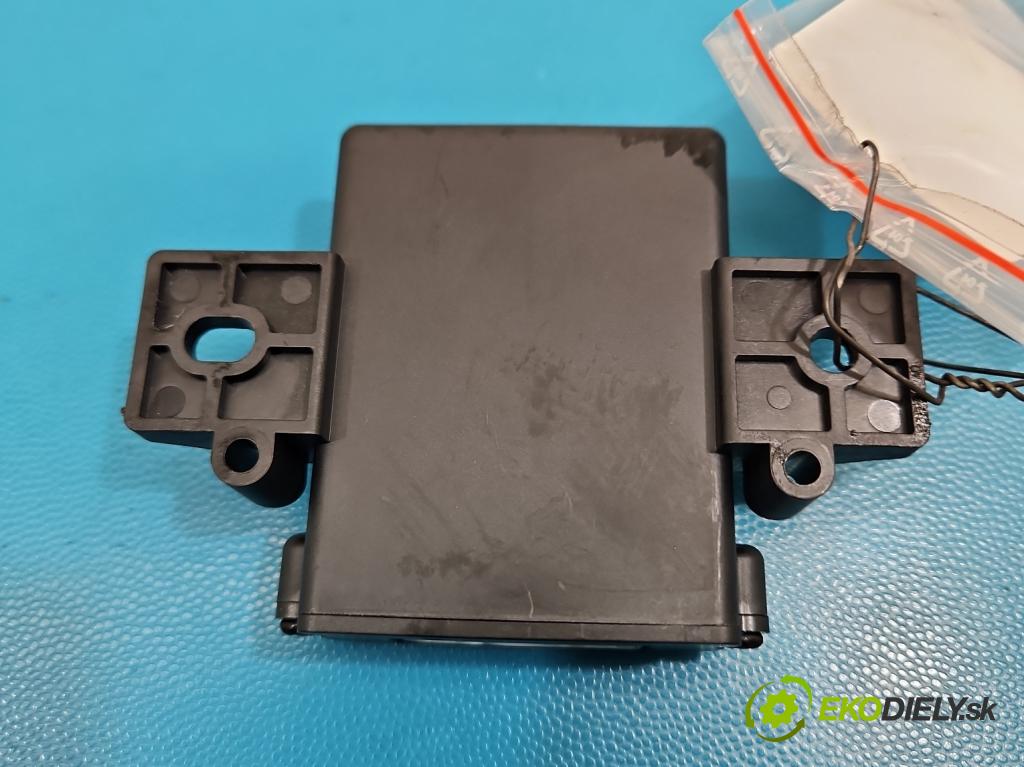 Dacia Duster III 24- 1.2 131 hp manual 96 kW 1199 cm3 5- řídící jednotka 284A10230R