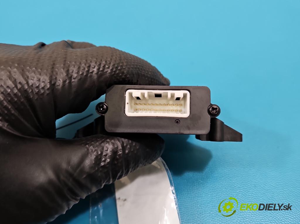 Dacia Duster III 24- 1.2 131 hp manual 96 kW 1199 cm3 5- řídící jednotka 284A10230R