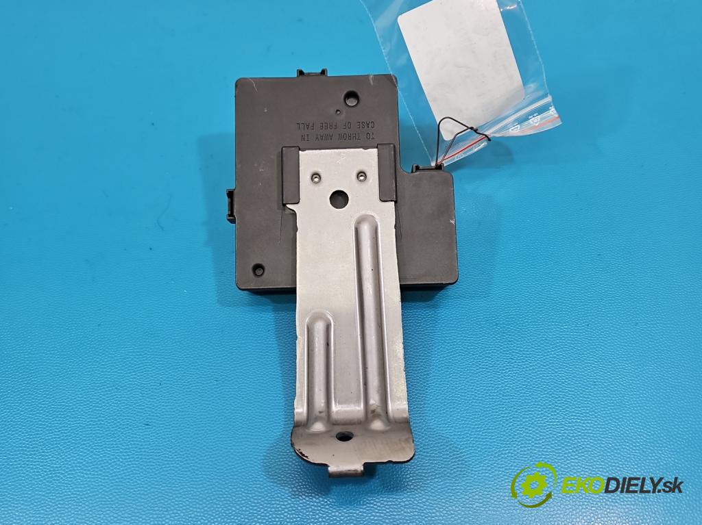 Dacia Duster III 24- 1.2 131 HP manual 96 kW 1199 cm3 5- riadiaca jednotka ostatné 285E26700R