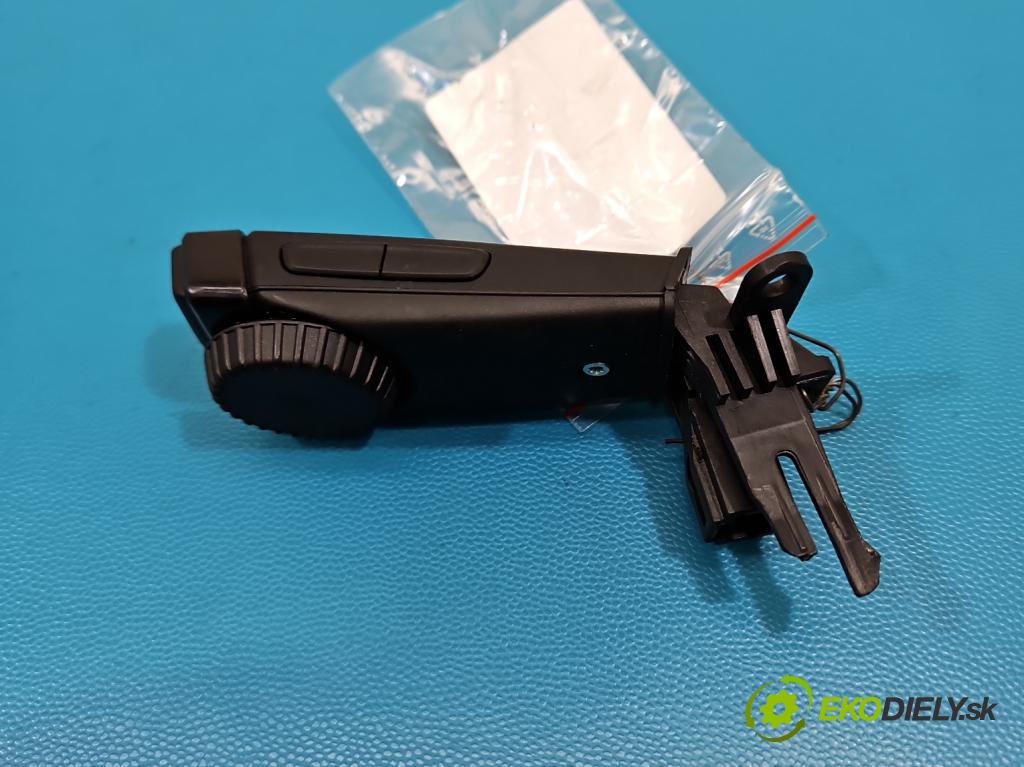 Dacia Duster III 24- 1.2 131 hp manual 96 kW 1199 cm3 5- Přepínač 255520099R