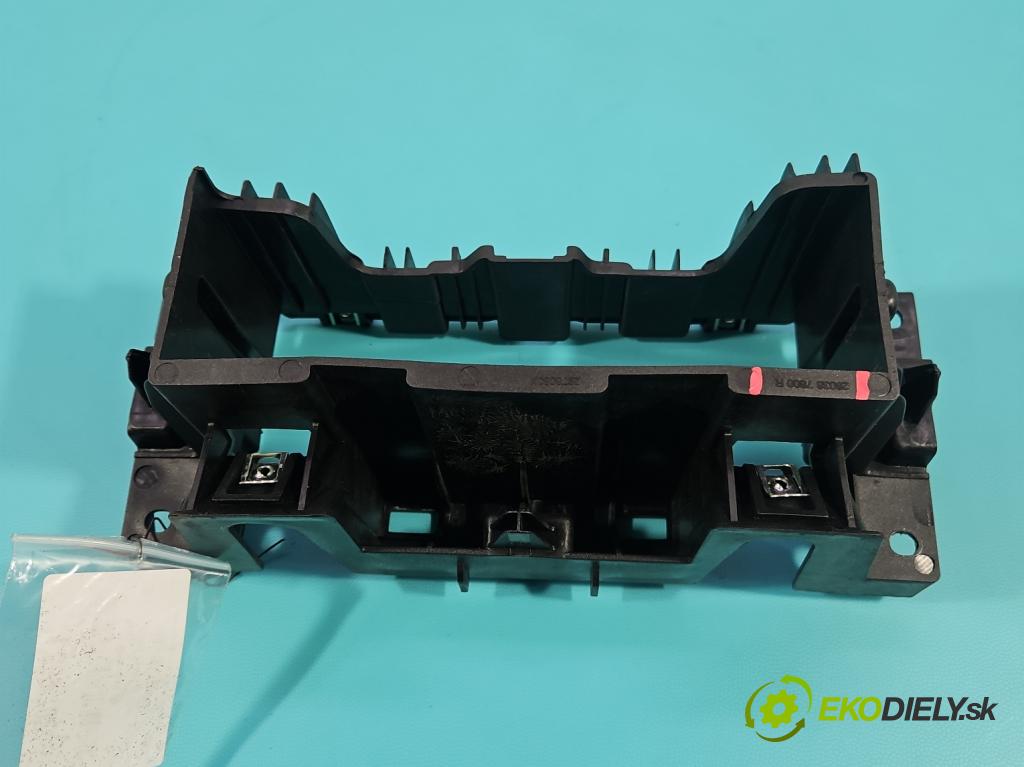 Dacia Duster III 24- 1.2 131 HP manual 96 kW 1199 cm3 5- Upevnenie: 280387800R