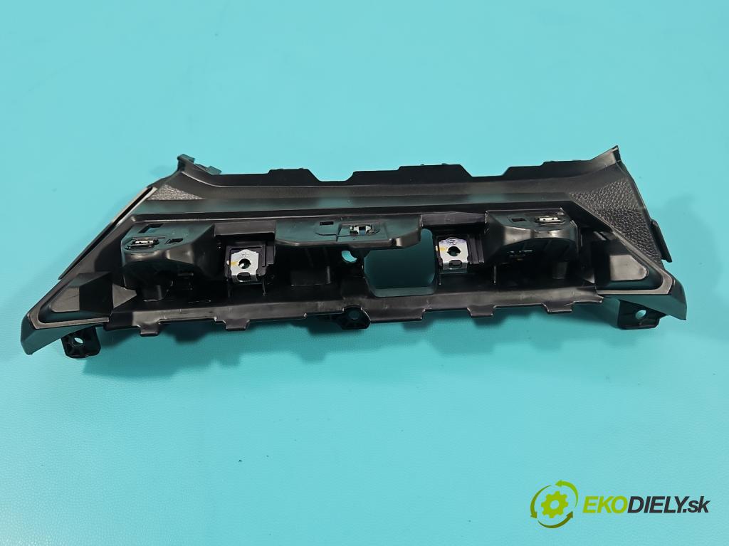 Dacia Duster III 24- 1.2 131 HP manual 96 kW 1199 cm3 5- Upevnenie: 684402386