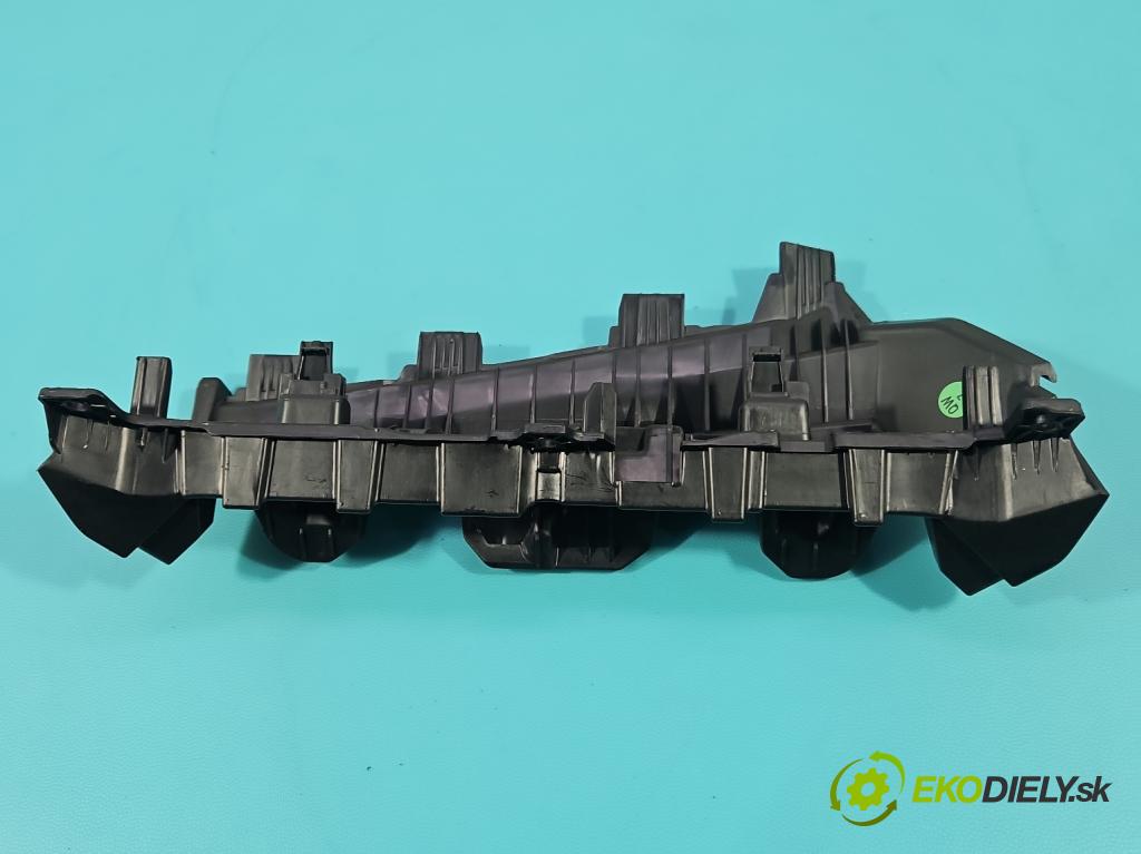 Dacia Duster III 24- 1.2 131 HP manual 96 kW 1199 cm3 5- Upevnenie: 684402386